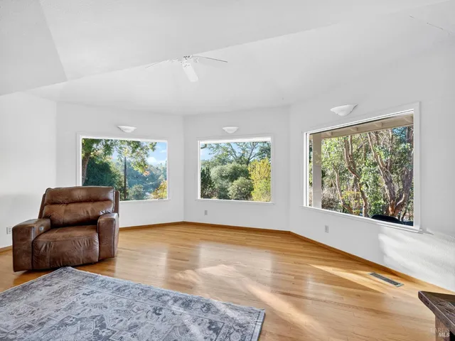 $759,900 | 351 View Drive, Ukiah, CA 95482