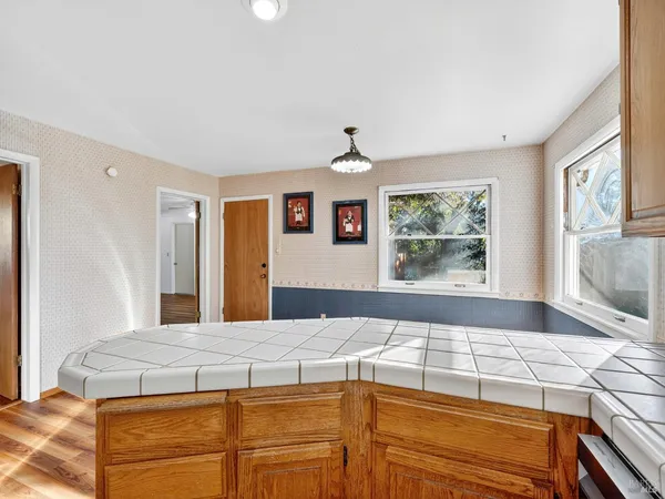 $759,900 | 351 View Drive, Ukiah, CA 95482
