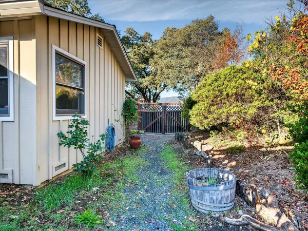 $759,900 | 351 View Drive, Ukiah, CA 95482