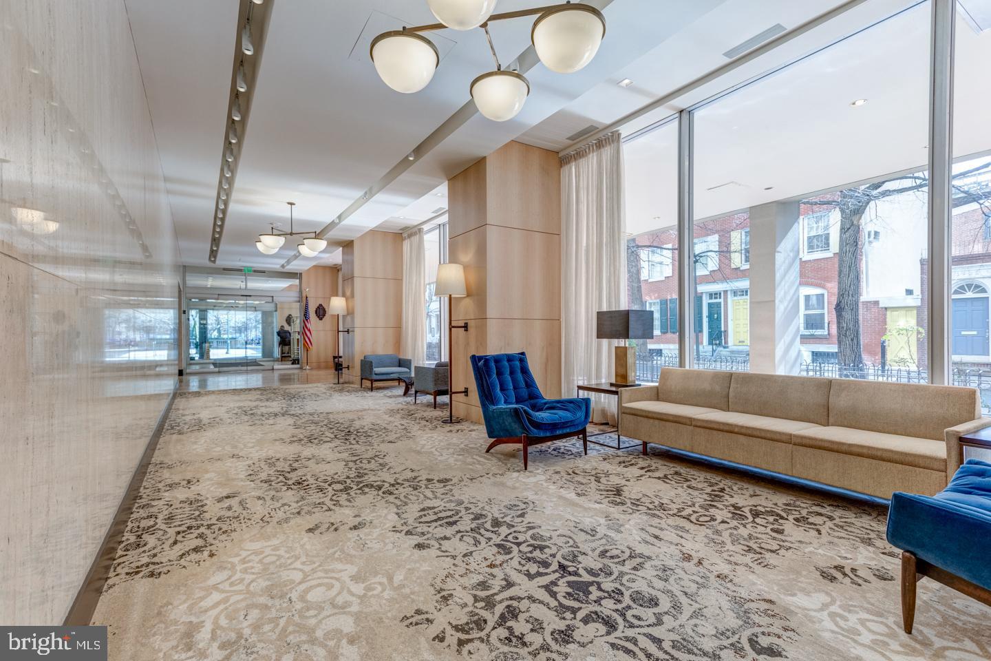 224-30 West Rittenhouse Square, Unit 1817 Philadelphia, PA 19103 - Photo 19 of 23