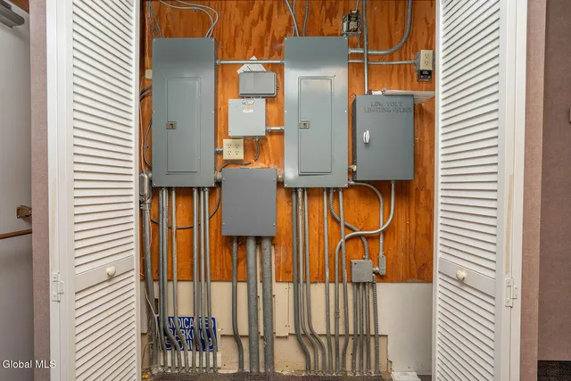 $289,900 | 7365 Highway 22, Hebron, NY 12832