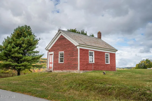 $289,900 | 7365 Highway 22, Hebron, NY 12832