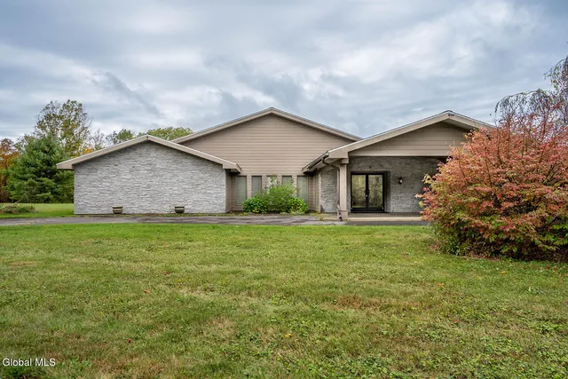 $289,900 | 7365 Highway 22, Hebron, NY 12832