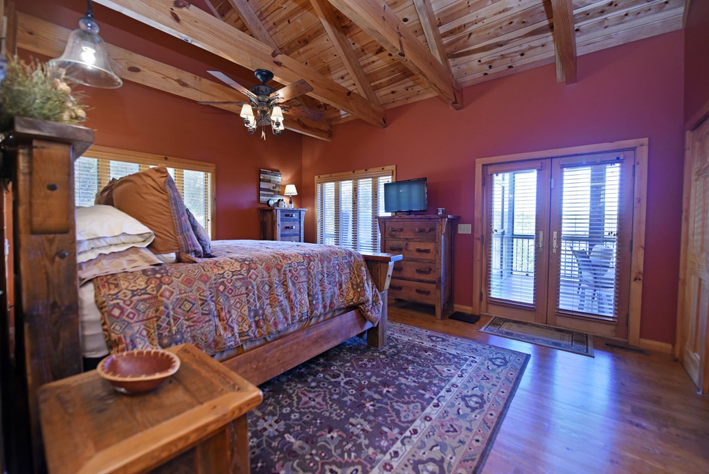 432 Daisy Log Road Blairsville, GA 30512 - Photo 29 of 79 Primary Bedroom