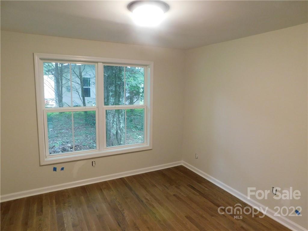 4150 Hartland Road Lenoir, NC 28645 - Photo 5 of 8 Gallery Image 5
