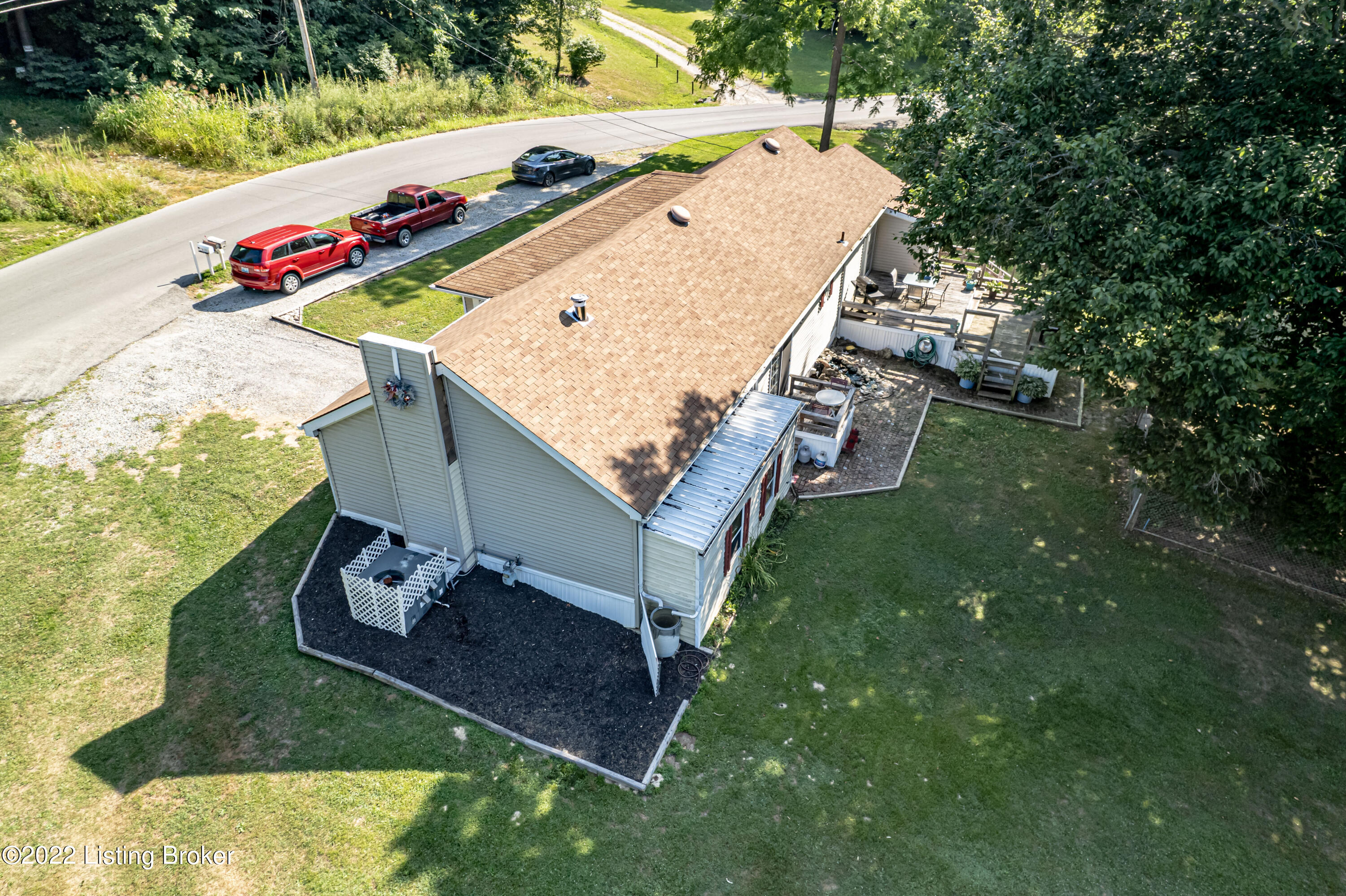 265 Chillicoop Road Shepherdsville, KY 40165 - Photo 43 of 60 DJI_0002