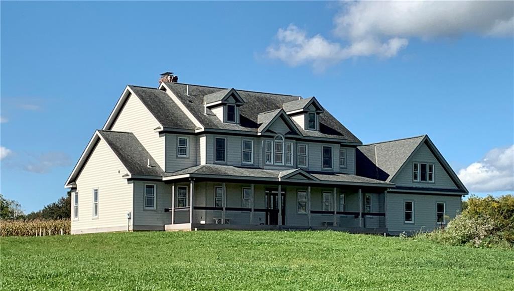 332 Hillside Road Edinburg, PA 16116 - Photo 1 of 25 Gallery Image 1