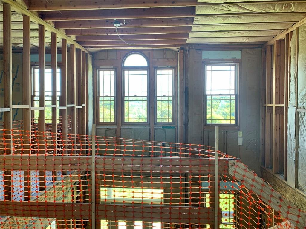 332 Hillside Road Edinburg, PA 16116 - Photo 10 of 25 Gallery Image 10