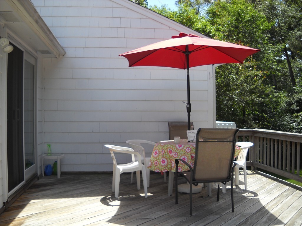 13 Governor Peabody Road Billerica, MA 01821 - Photo 13 of 16