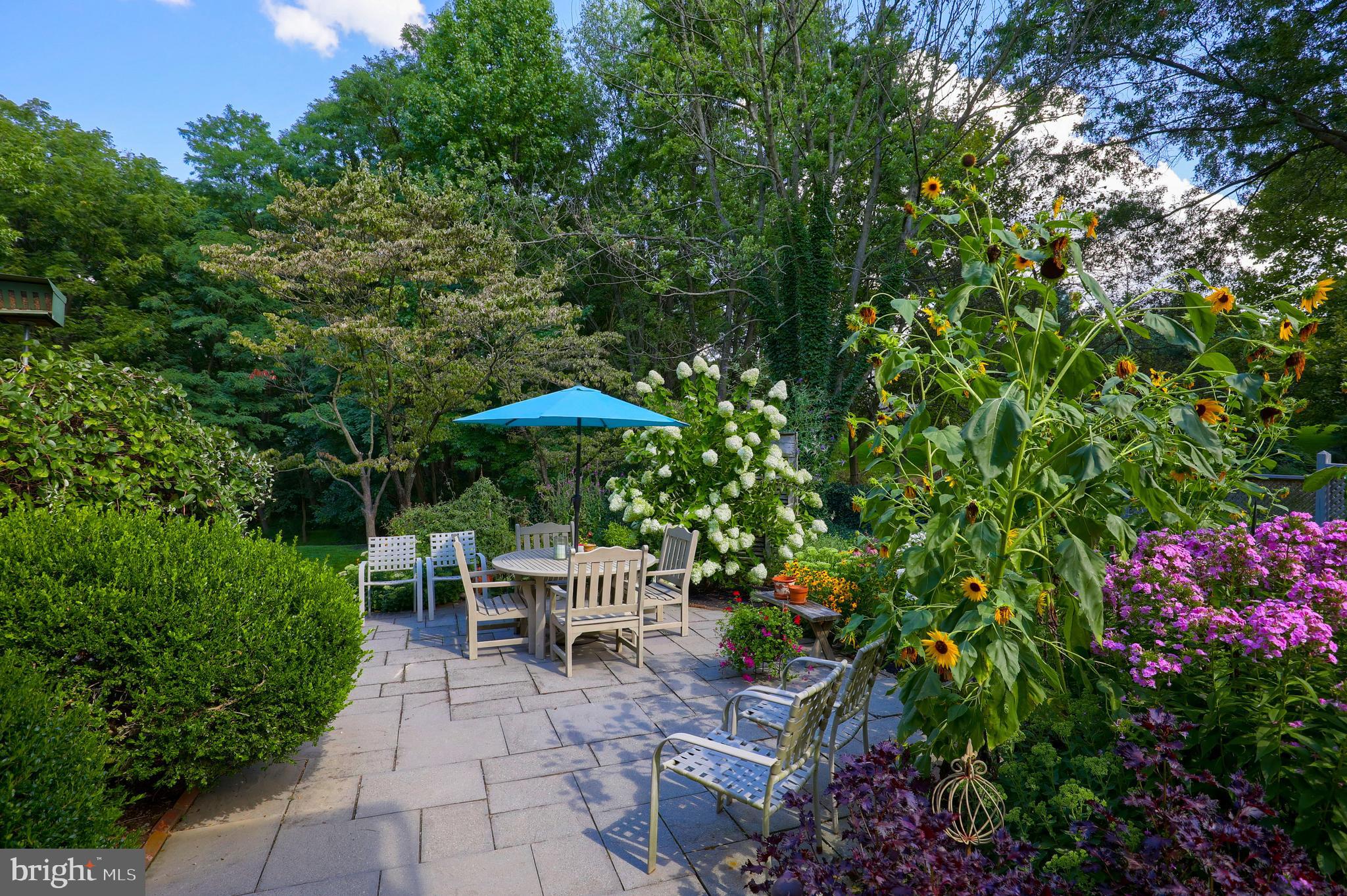 1099 Mill Mar Road Lancaster, PA 17601 - Photo 3 of 38 Gallery Image 3