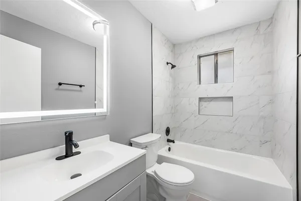 $1,600 | 502 Frawley Street, Unit 2, Houston, TX 77009