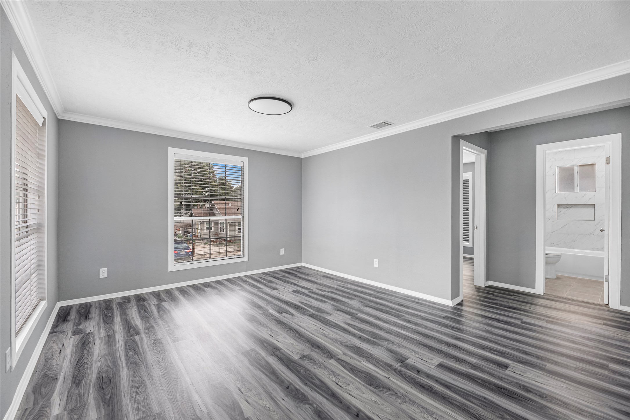 502 Frawley Street, Unit 2 Houston, TX 77009 - Photo 3 of 16