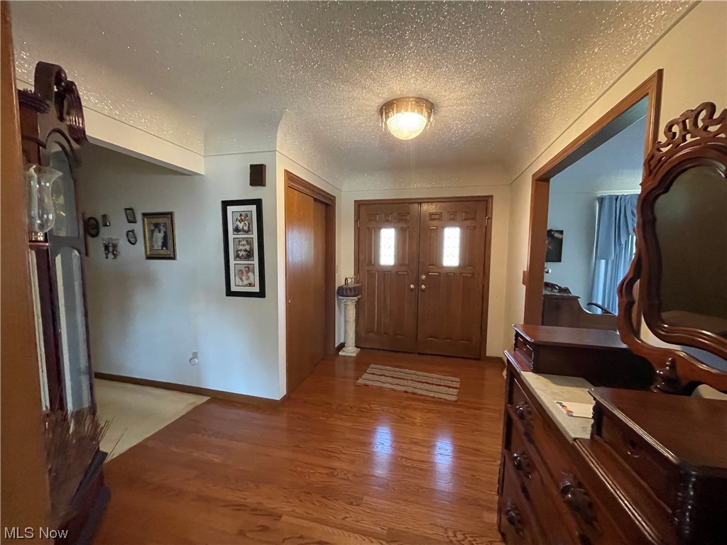 1010 Blacks Road Southeast Hebron, OH 43025 - Photo 4 of 25