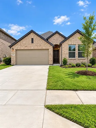 $2,200 | 717 Big Bnd Parkway, Princeton, TX 75407