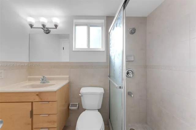 $3,200 | 9101 Southwest 34th Street, Miami, FL 33165