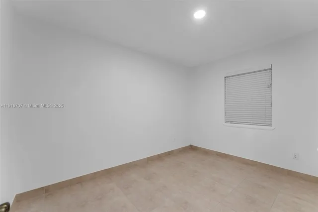 $3,200 | 9101 Southwest 34th Street, Miami, FL 33165