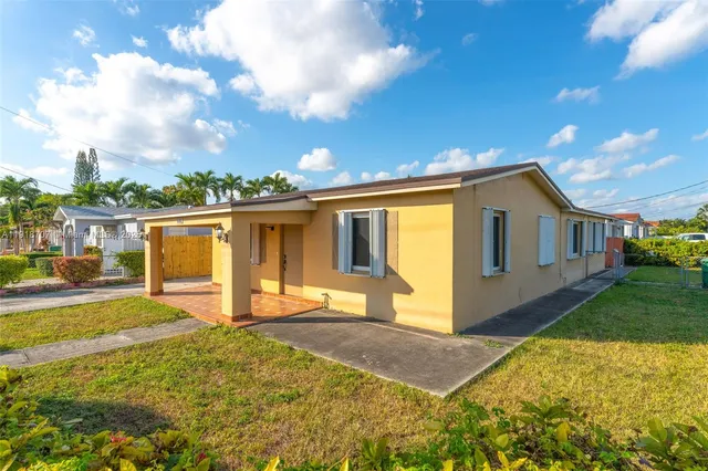 $3,200 | 9101 Southwest 34th Street, Miami, FL 33165