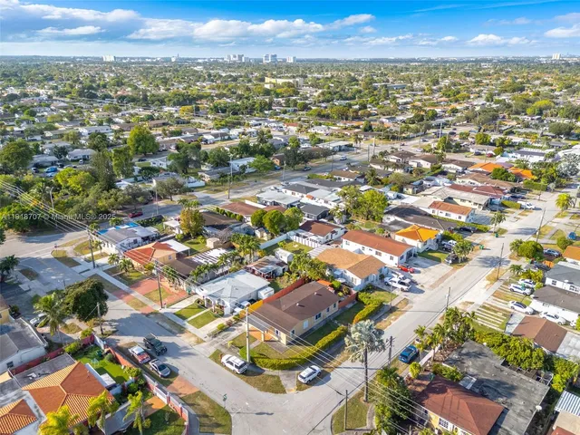 $3,200 | 9101 Southwest 34th Street, Miami, FL 33165