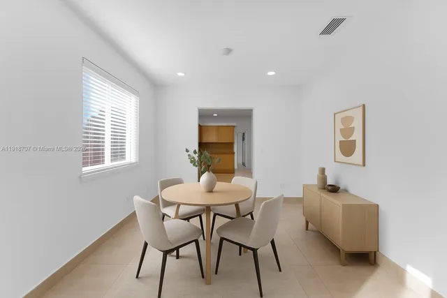 $3,200 | 9101 Southwest 34th Street, Miami, FL 33165