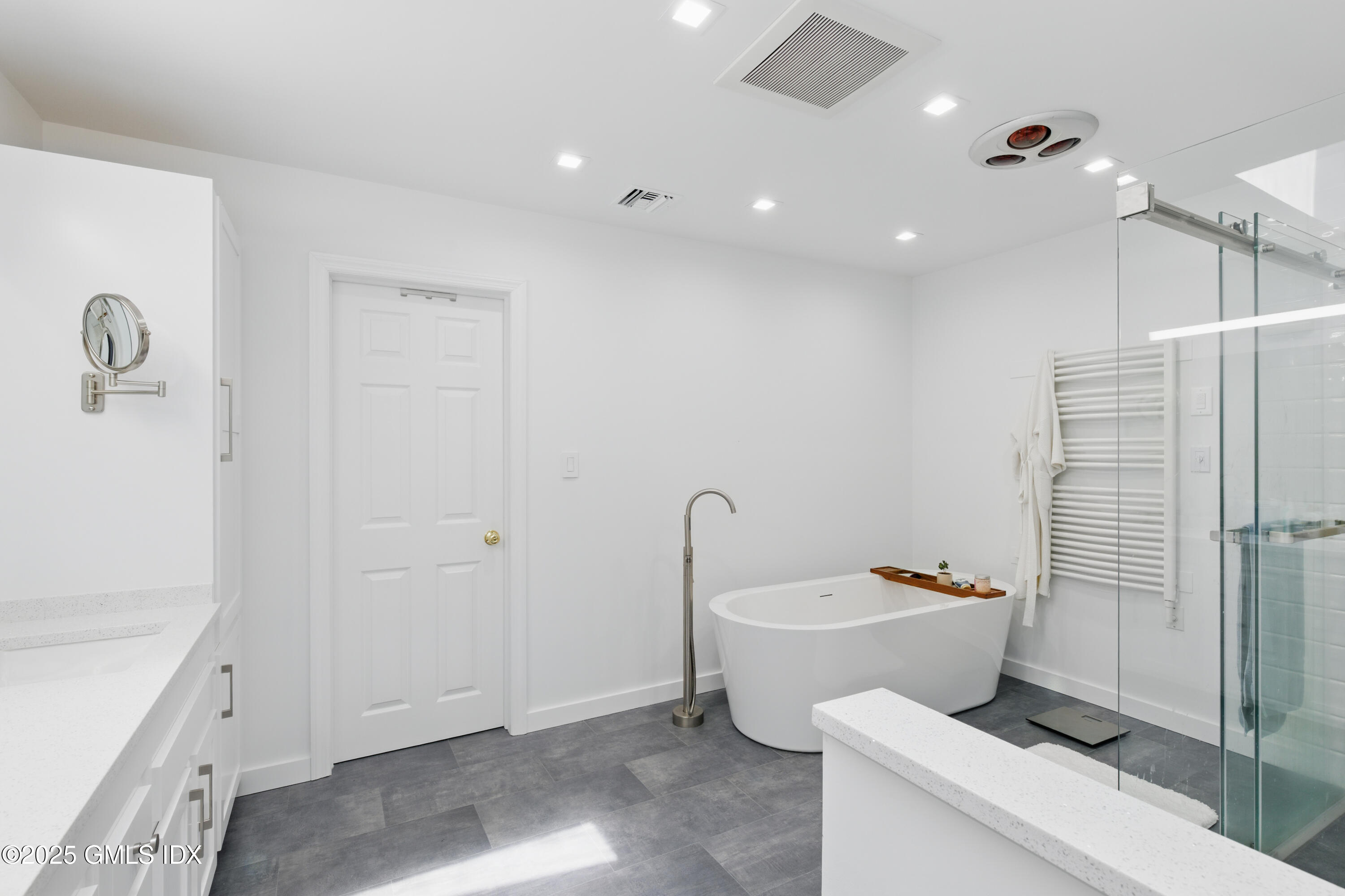 51 Orchard Place Greenwich, CT 06830 - Photo 11 of 18 a bathroom with a toilet sink and shower