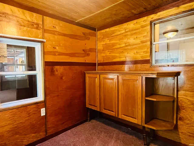 $127,000 | 2389 South Wallick Road, Peru, IN 46970