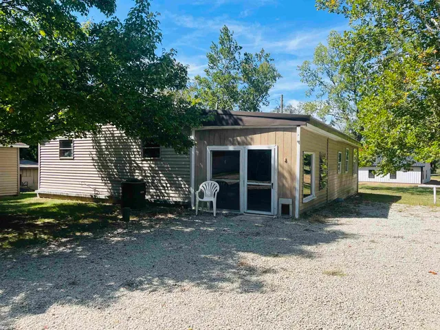 $127,000 | 2389 South Wallick Road, Peru, IN 46970