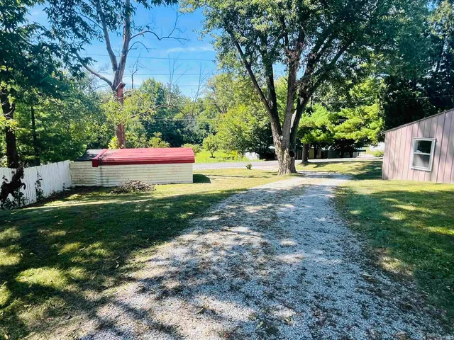 $127,000 | 2389 South Wallick Road, Peru, IN 46970