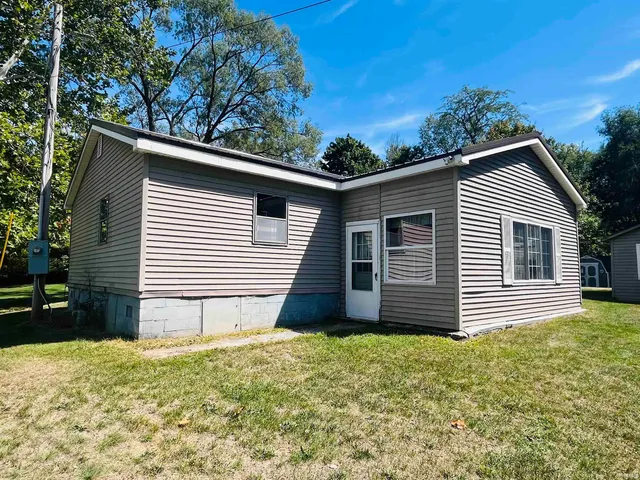 $127,000 | 2389 South Wallick Road, Peru, IN 46970