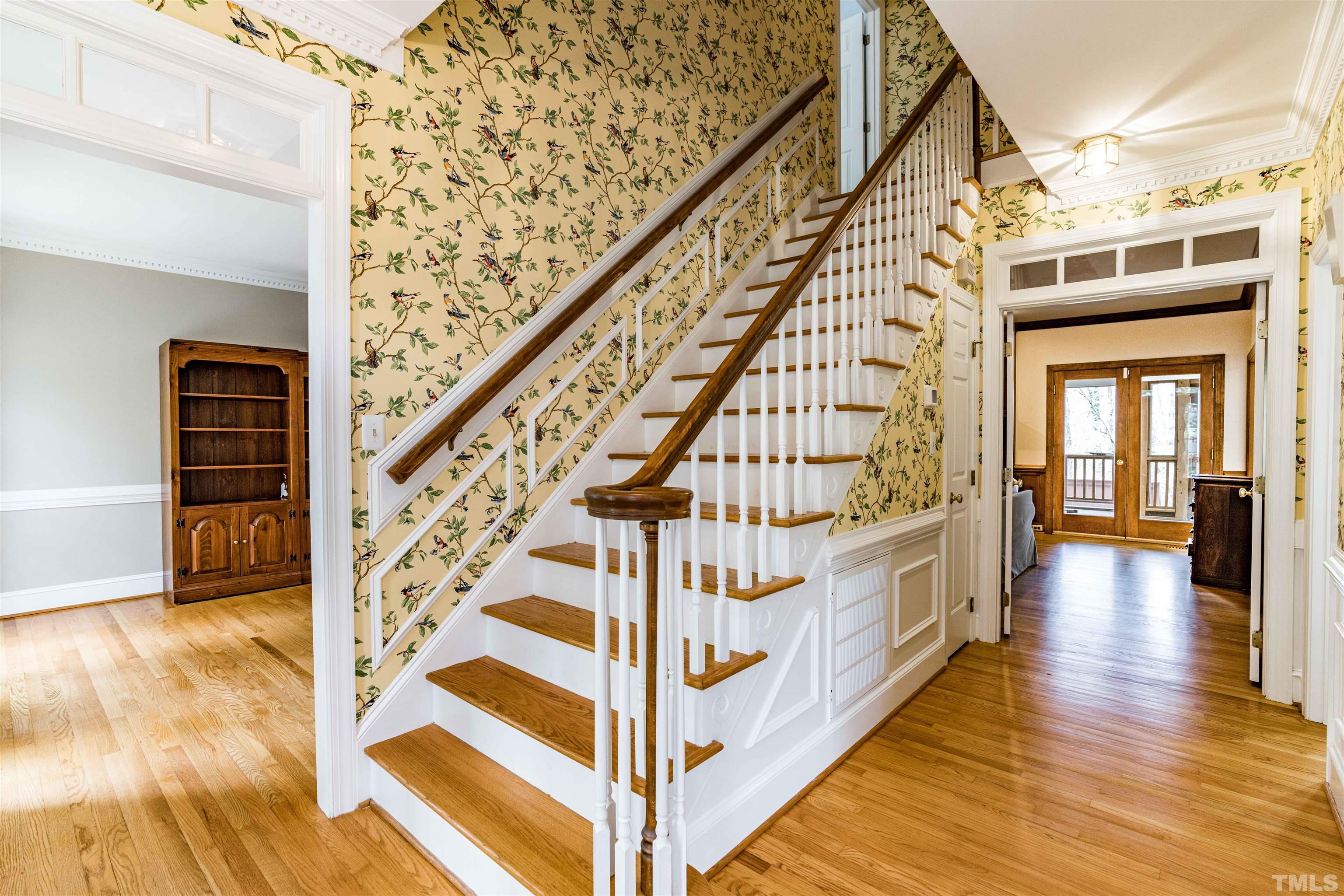 5117 Berkeley Street Raleigh, NC 27612 - Photo 6 of 35 Gallery Image 6