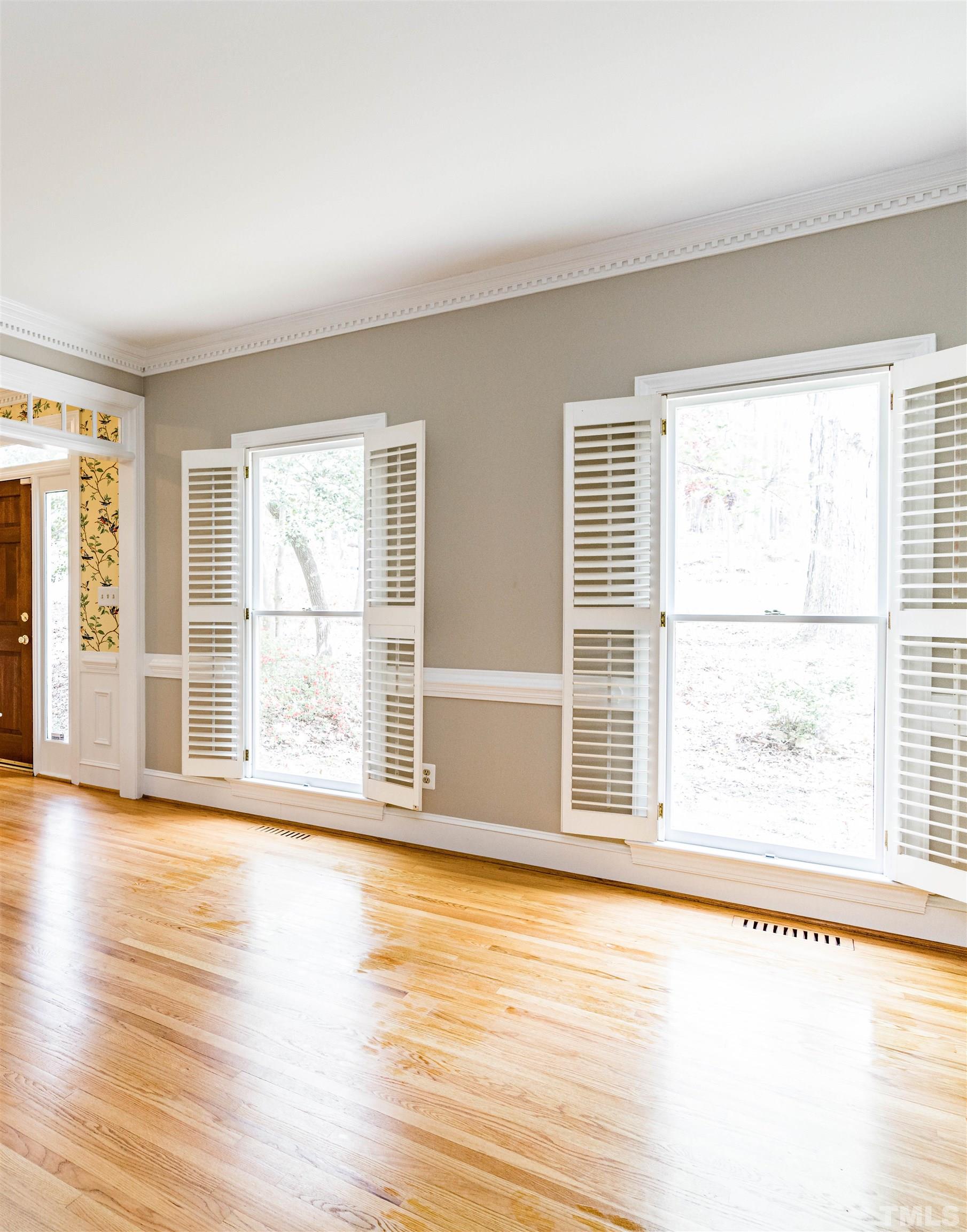 5117 Berkeley Street Raleigh, NC 27612 - Photo 8 of 35 Gallery Image 8