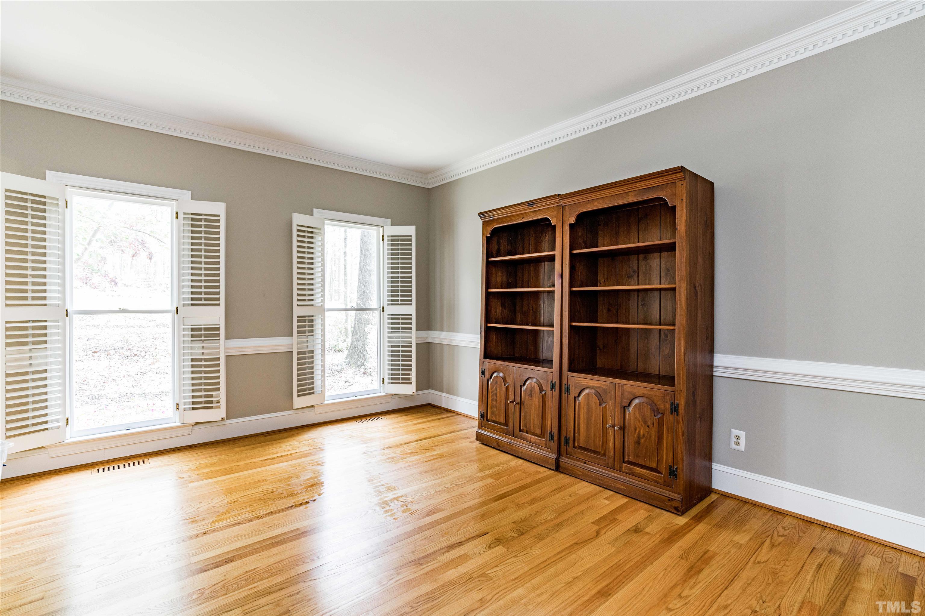 5117 Berkeley Street Raleigh, NC 27612 - Photo 9 of 35 Gallery Image 9