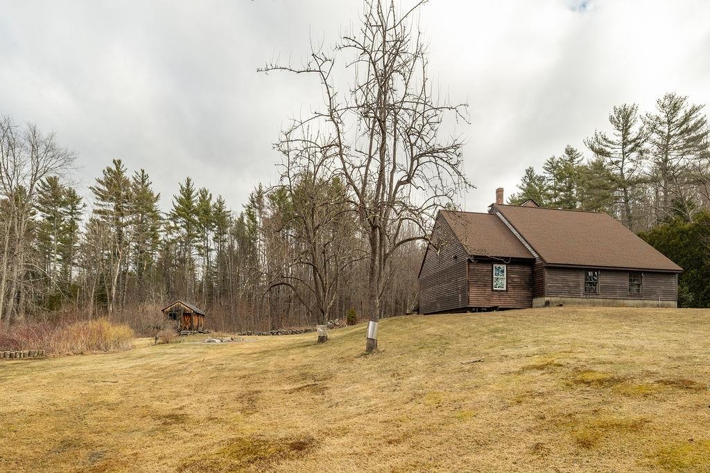 312 Sugar Hill Road Hopkinton, NH 03229 - Photo 11 of 37