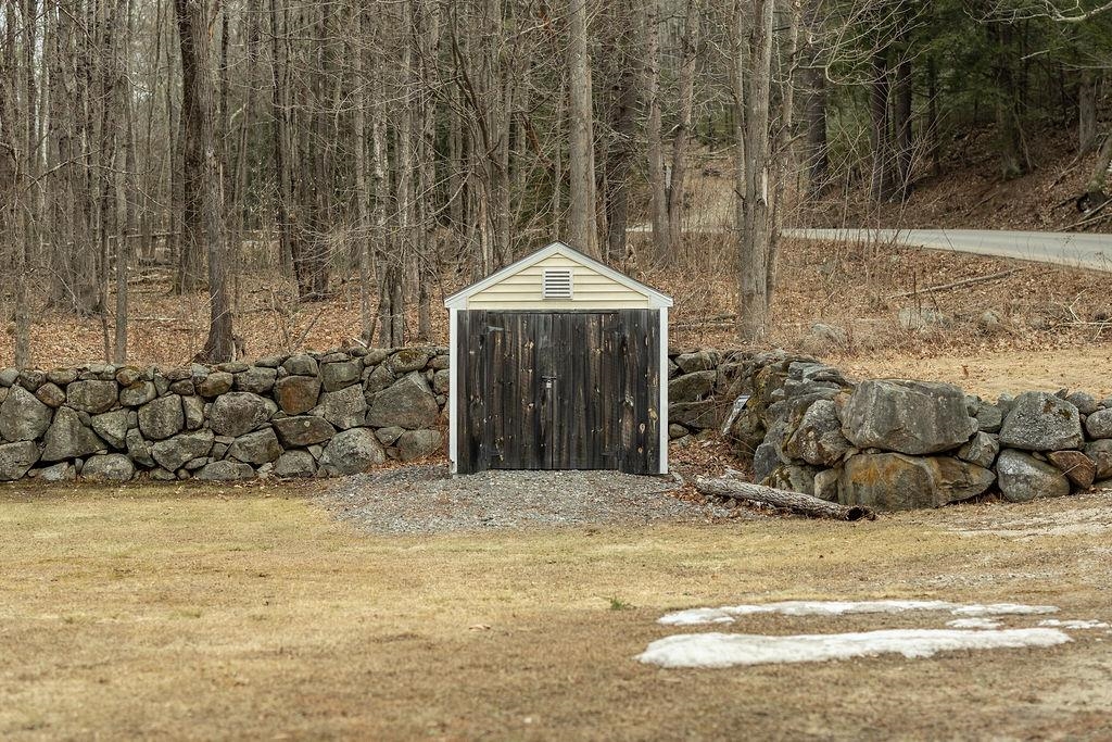 312 Sugar Hill Road Hopkinton, NH 03229 - Photo 14 of 37