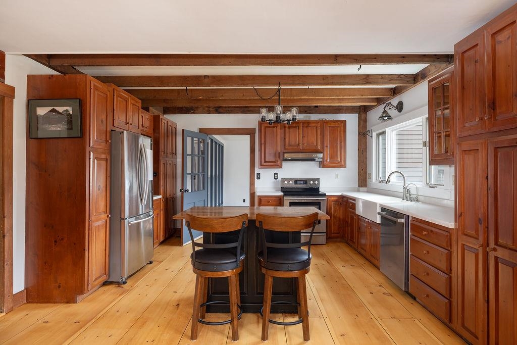 312 Sugar Hill Road Hopkinton, NH 03229 - Photo 17 of 37