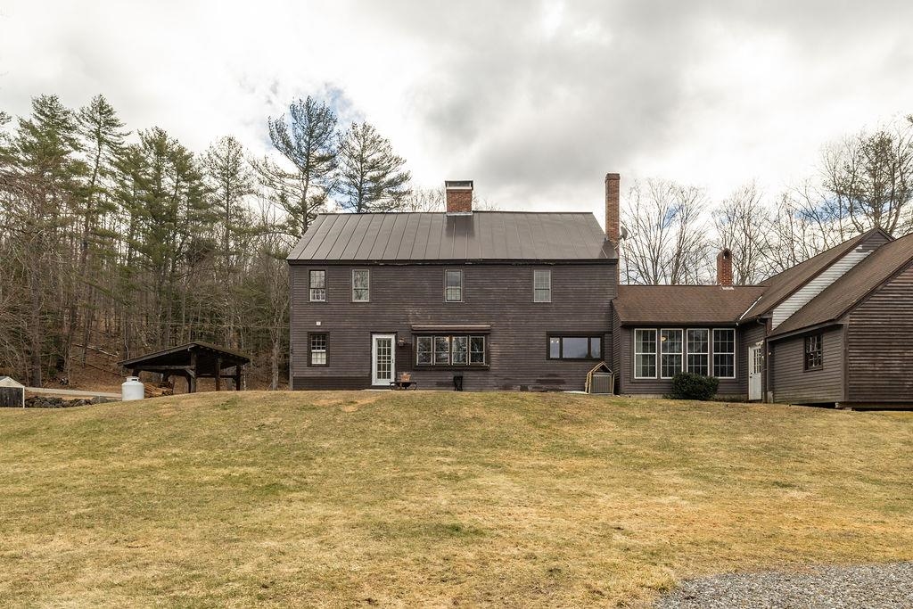 312 Sugar Hill Road Hopkinton, NH 03229 - Photo 8 of 37