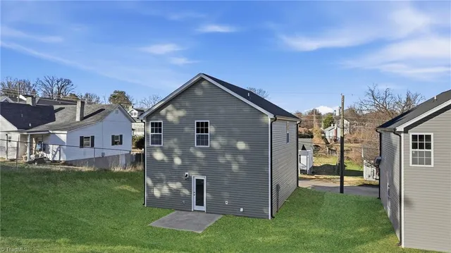 $247,500 | 858 West 12th Street, Winston-Salem, NC 27105