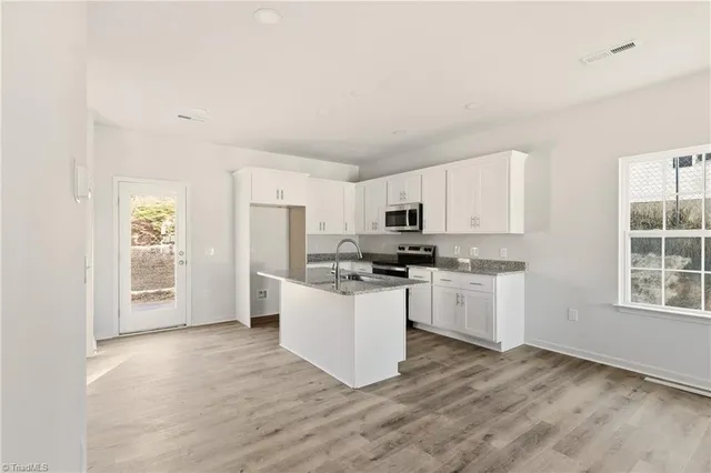 $247,500 | 858 West 12th Street, Winston-Salem, NC 27105