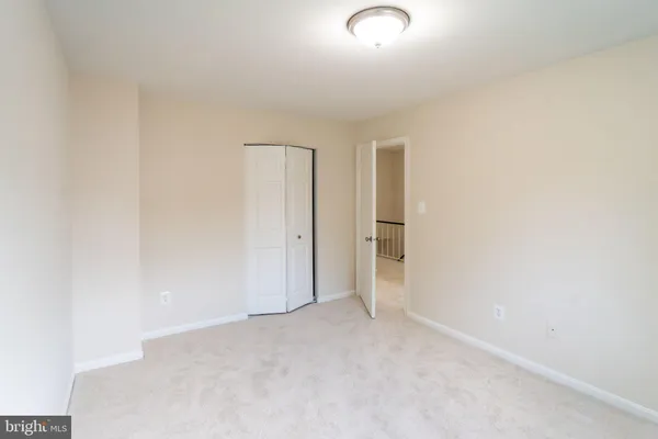 $2,600 | 2055 Pilgrim Drive, Woodbridge, VA 22192