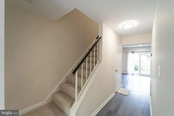 $2,600 | 2055 Pilgrim Drive, Woodbridge, VA 22192