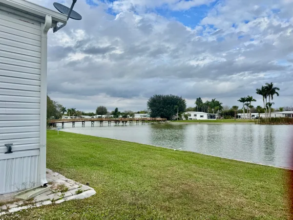 $188,000 | 1704 Southwest 35th Circle, Okeechobee, FL 34974