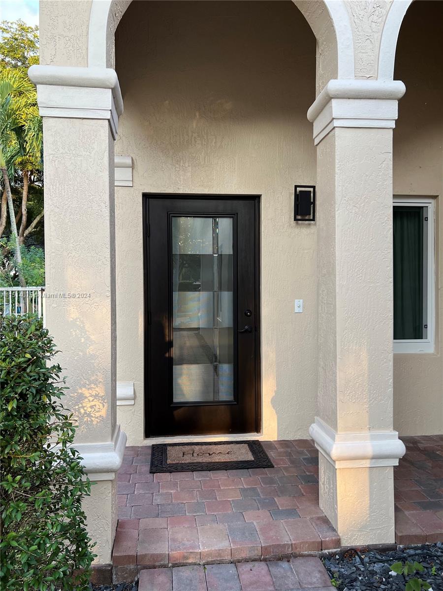 Savanna Weston, FL 33327 - Photo 2 of 26 a view of outdoor space