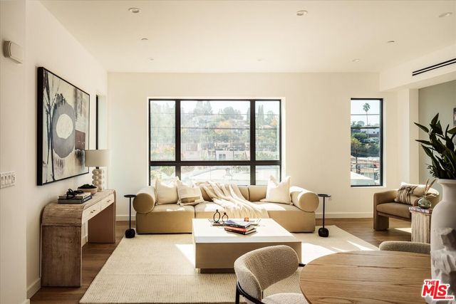 $1,749,000 | 2822 Avenel Street, Los Angeles, CA 90039