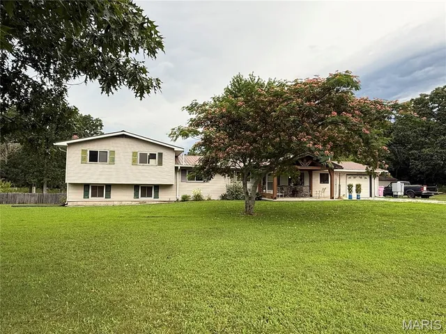 $349,900 | 14585 Hwy Aw, Plato, MO 65552