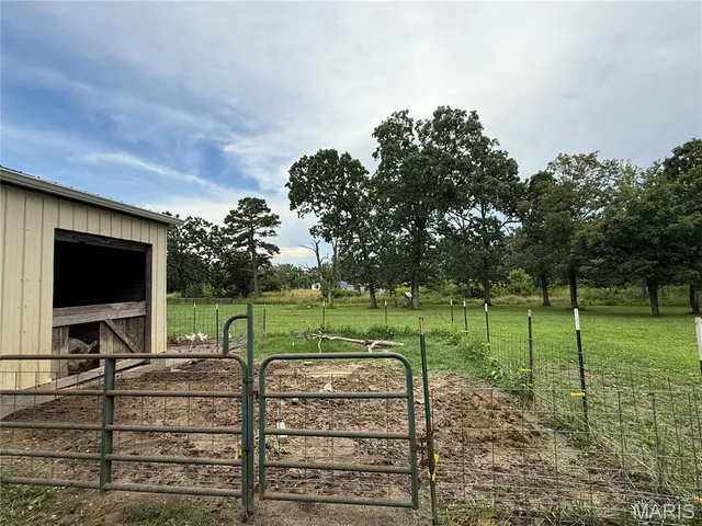 $349,900 | 14585 Hwy Aw, Plato, MO 65552