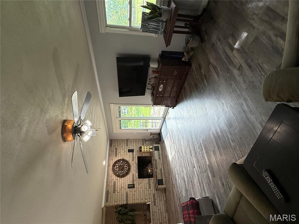 14585 Hwy Aw Plato, MO 65552 - Photo 8 of 67