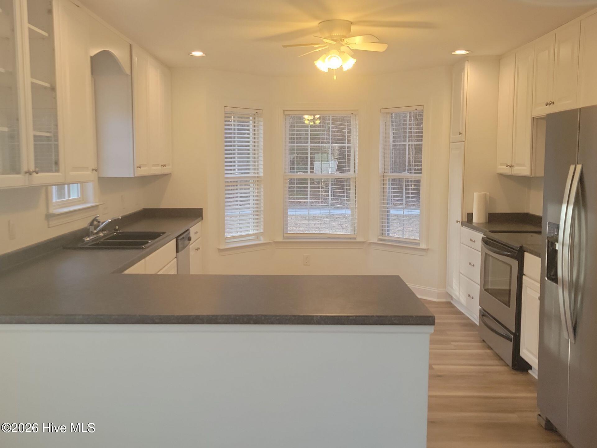214 David Road Grifton, NC 28530 - Photo 8 of 25 kitchen-1