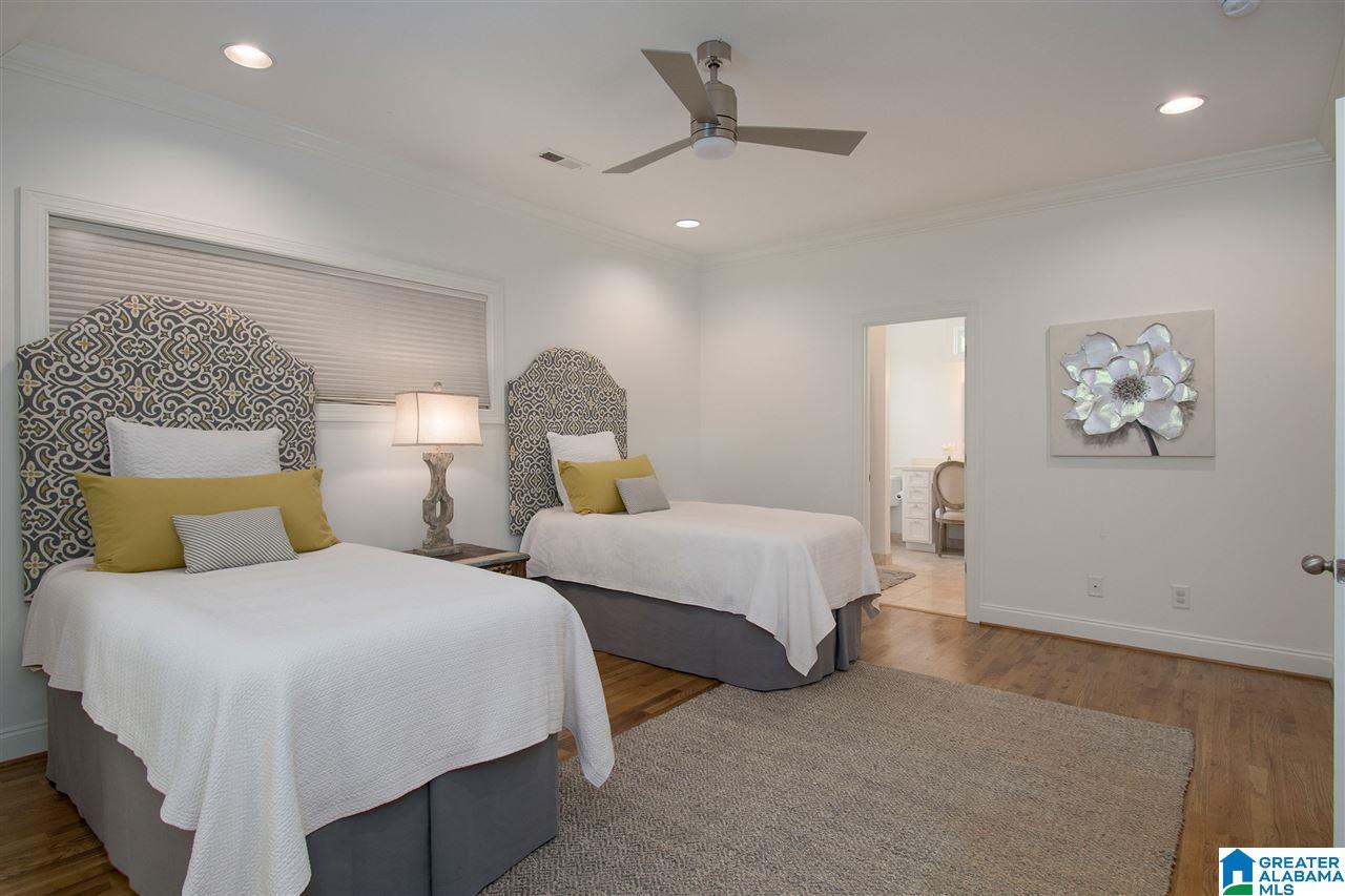 1719 Kensington Road Birmingham, AL 35209 - Photo 26 of 38