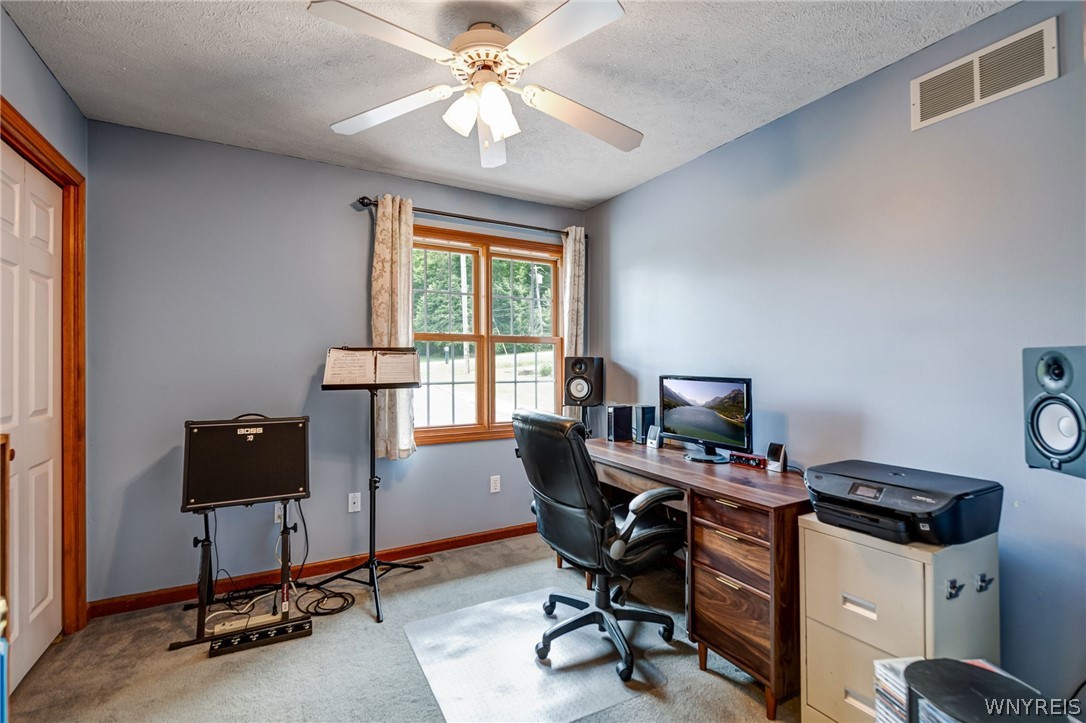4868 Cambria Road Cambria, NY 14094 - Photo 22 of 47