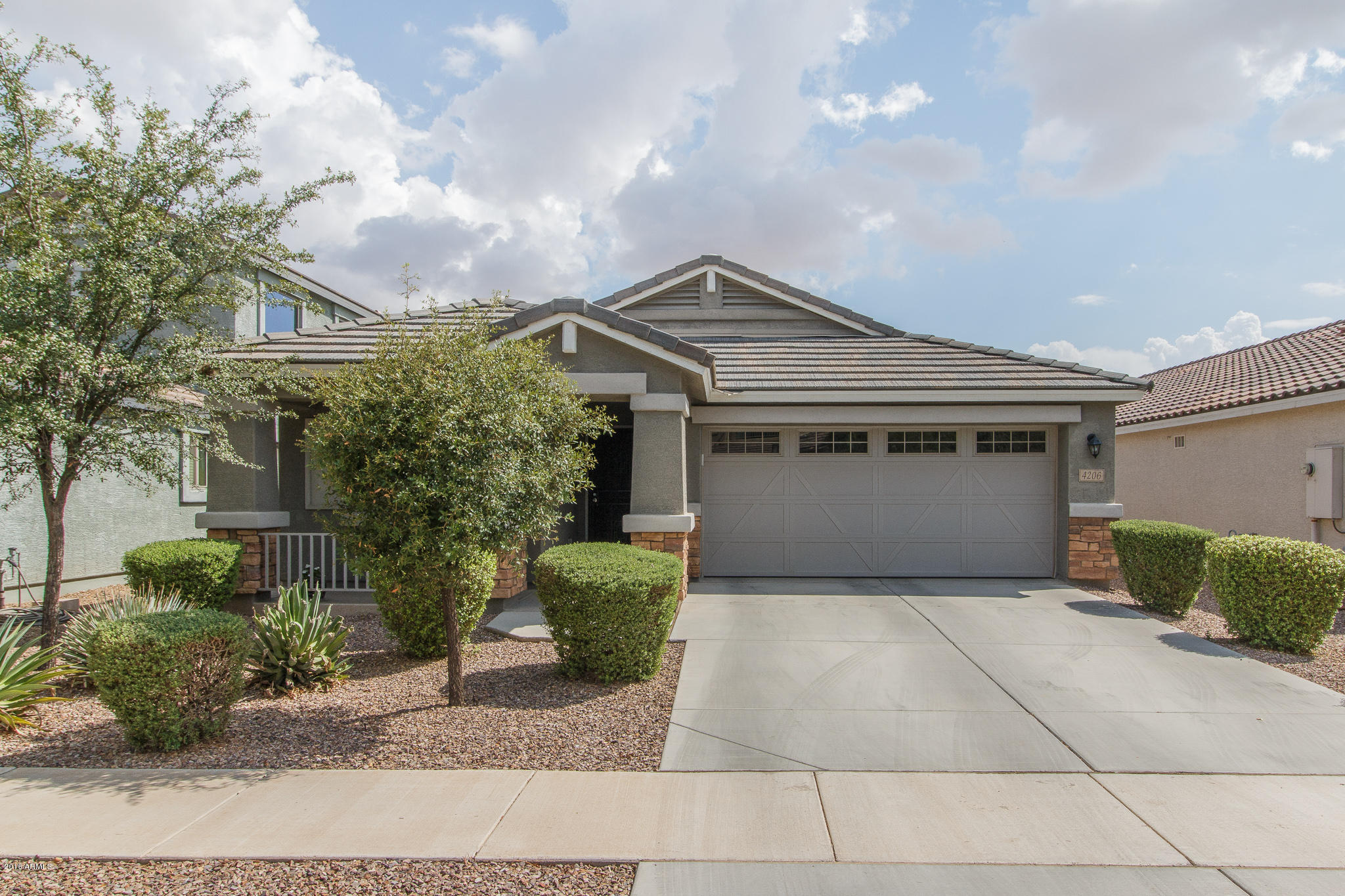 4206 East Bonanza Road Gilbert, AZ 85297 - Photo 23 of 38 23) WELCOME HOME!