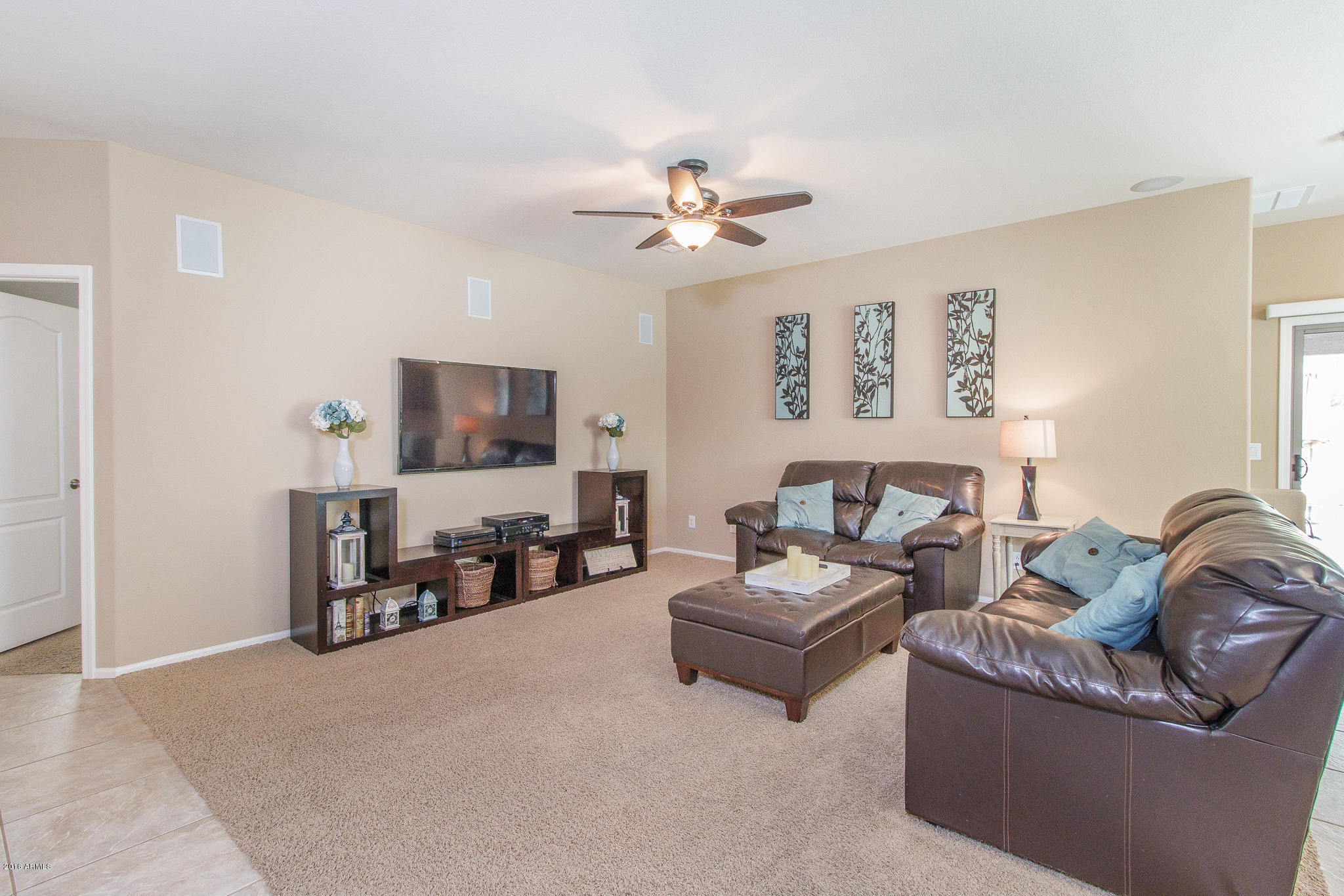 4206 East Bonanza Road Gilbert, AZ 85297 - Photo 5 of 38 5) GREAT ROOM